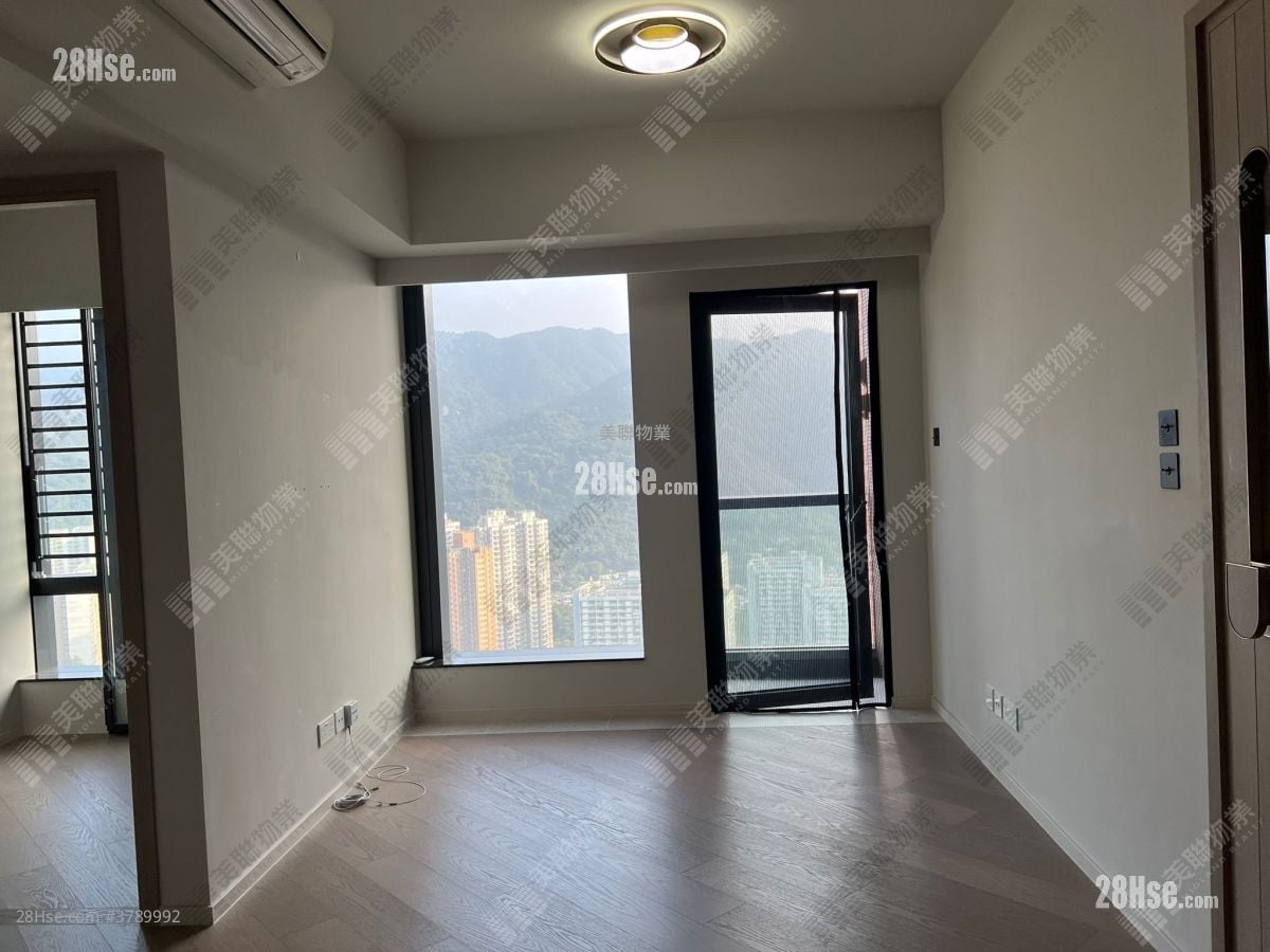 柏傲庄 售盘 3 房 , 2 浴室 663 平方尺