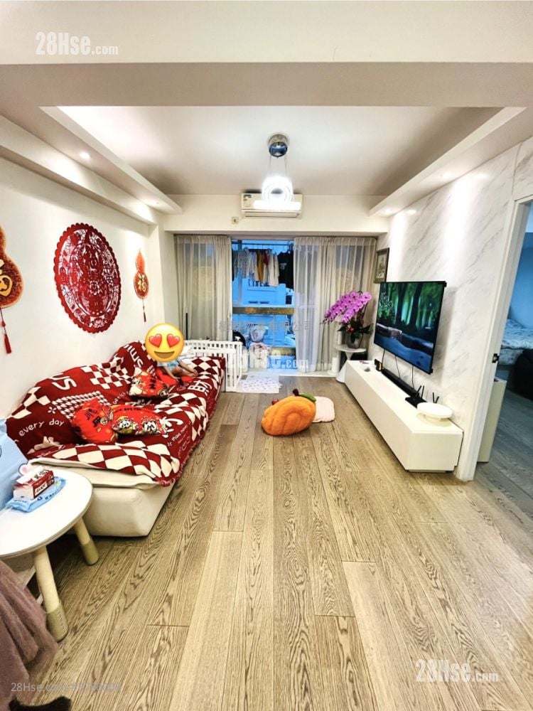 帝国大厦 售盘 3 房 , 2 浴室 1,037 平方尺