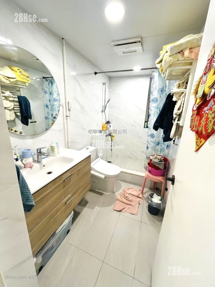 帝国大厦 售盘 3 房 , 2 浴室 1,037 平方尺