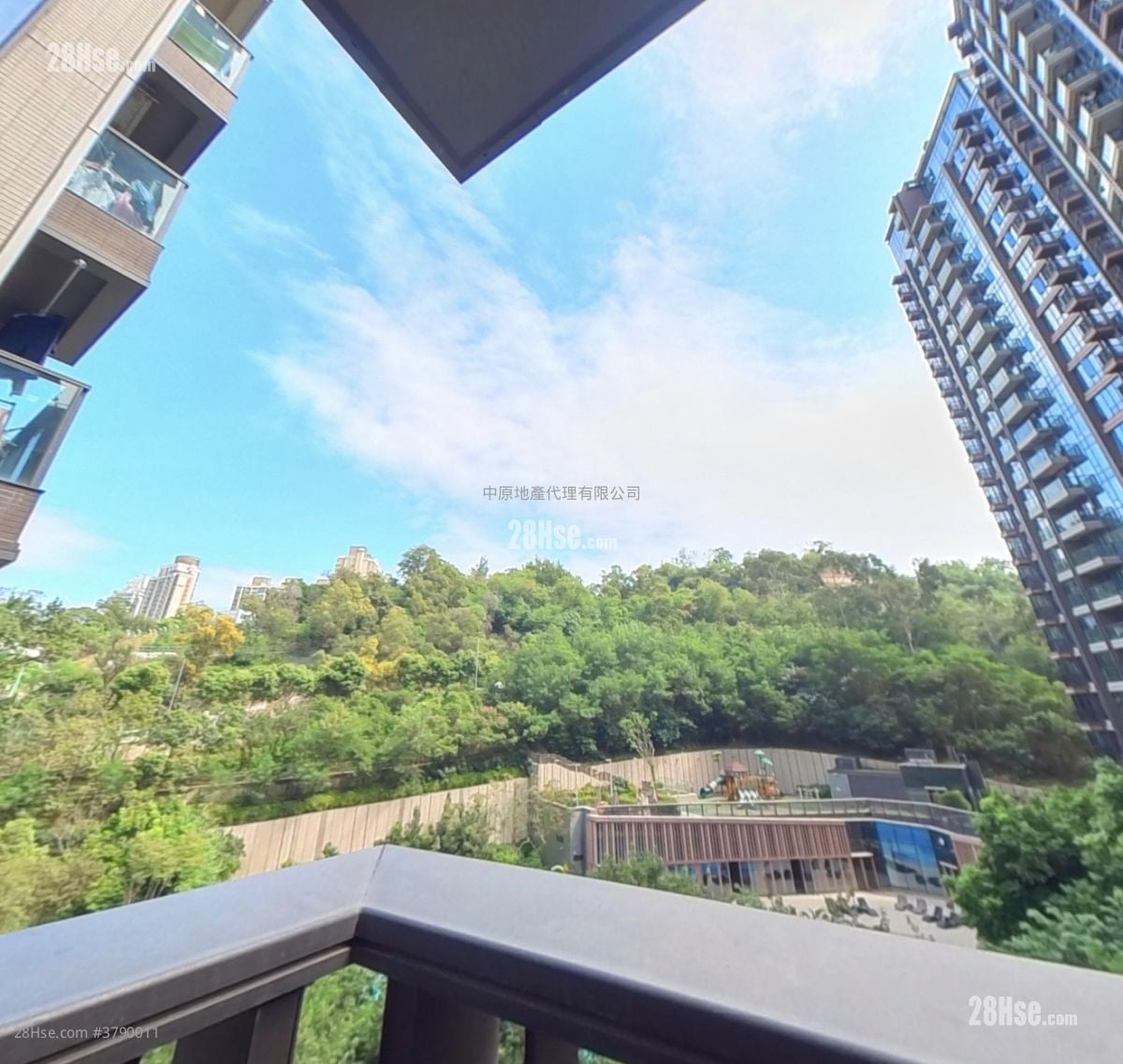 皓畋 售盘 3 房 1,046 平方尺