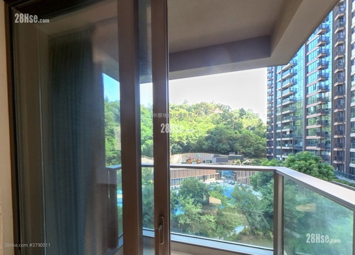 皓畋 售盘 3 房 1,046 平方尺