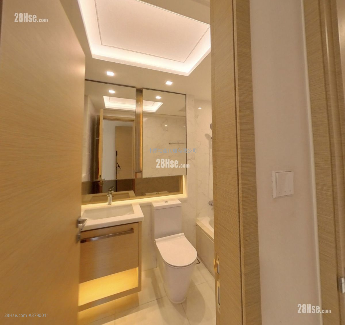 皓畋 售盘 3 房 1,046 平方尺