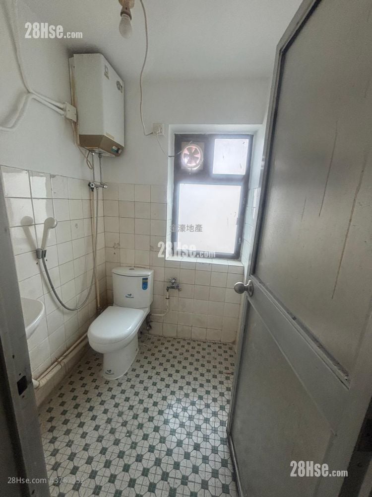 Village Rental 2 Bedrooms , 1 Bathroom 450 ft²