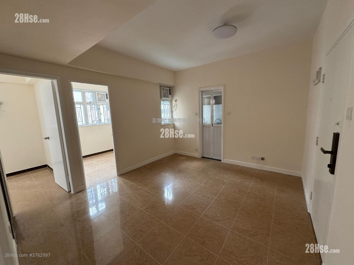 Fortune Building Sell 3 Bedrooms , 1 Bathroom 404 ft²