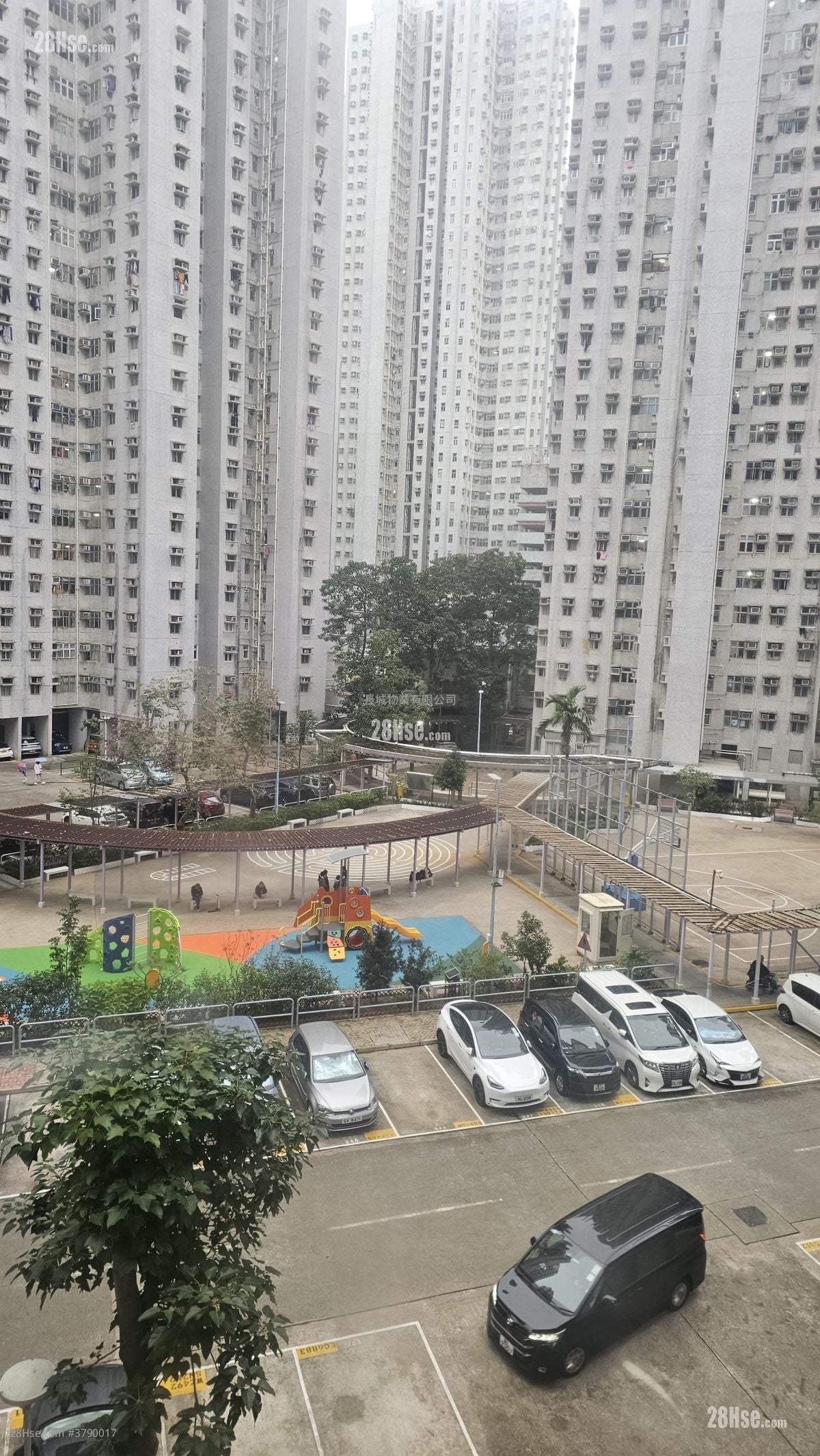 富景花园 售盘 3 房 , 1 浴室 592 平方尺