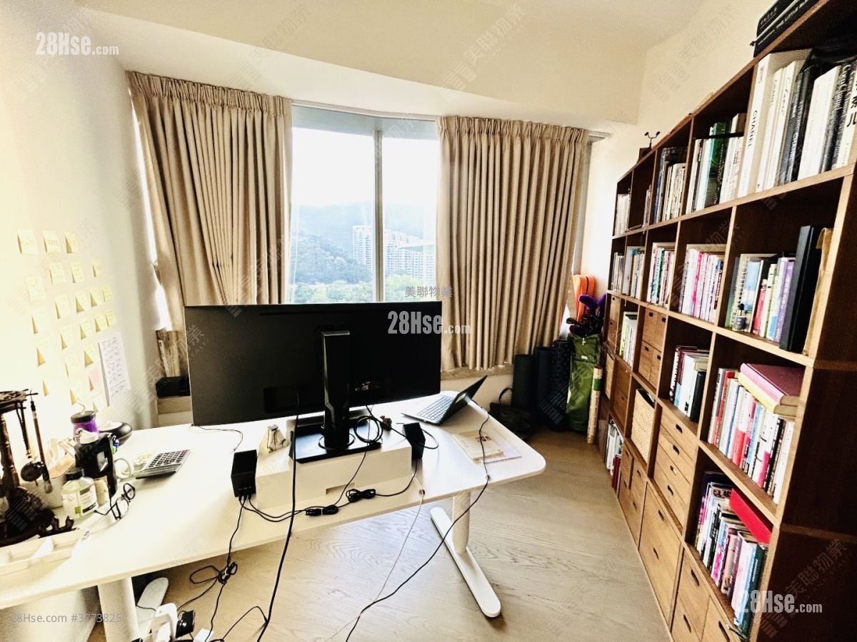 Mount Parker Residences 售盘 4 房 1,396 平方尺