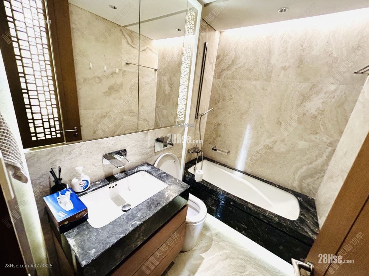 Mount Parker Residences 售盘 4 房 1,396 平方尺