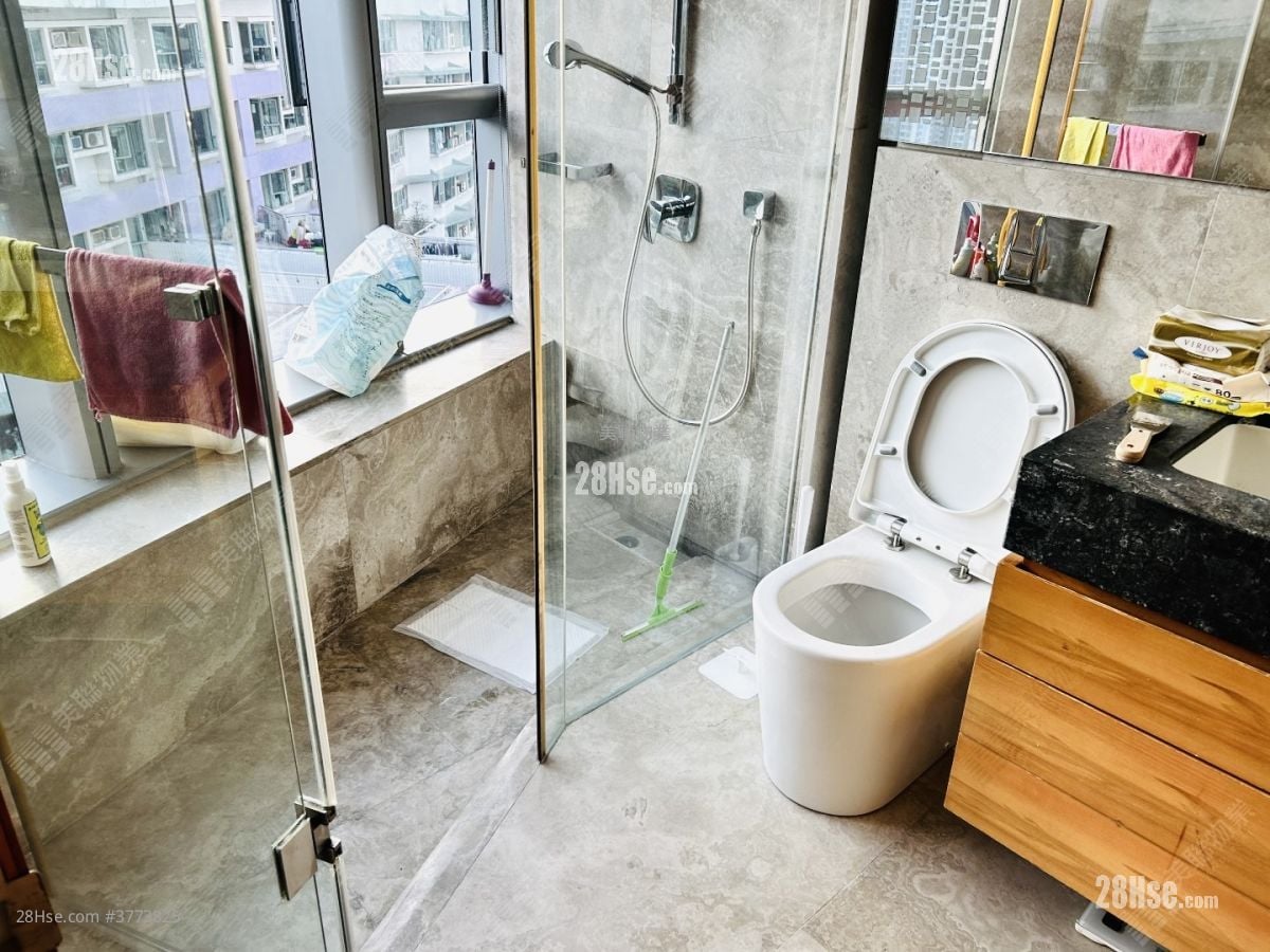 Mount Parker Residences 售盘 4 房 1,396 平方尺