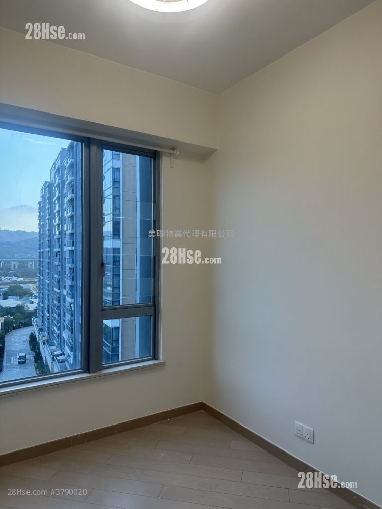 峻峦 租盘 3 房 , 2 浴室 927 平方尺