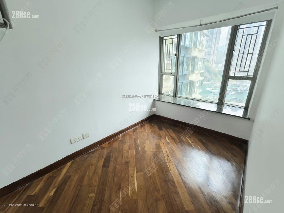 Tseung Kwan O Plaza Sell 2 Bedrooms , 1 Bathroom 459 ft²