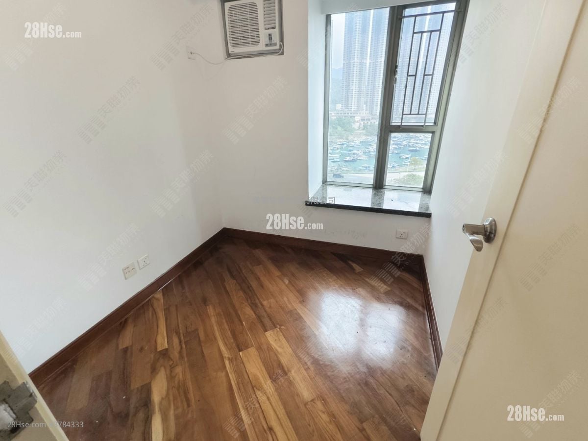 Tseung Kwan O Plaza Sell 2 Bedrooms , 1 Bathroom 459 ft²