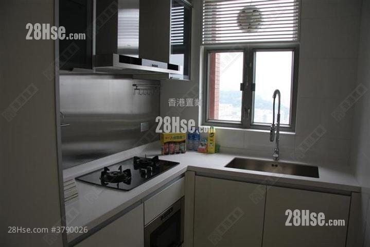 柏丰28 售盘 3 房 , 1 浴室 572 平方尺