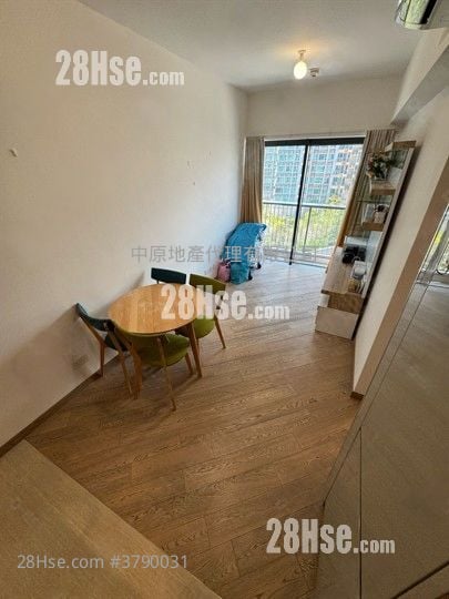 The Parkville Sell 2 Bedrooms , 1 Bathroom 422 ft²