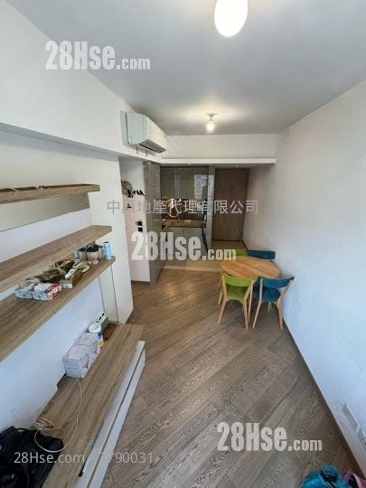 The Parkville Sell 2 Bedrooms , 1 Bathroom 422 ft²