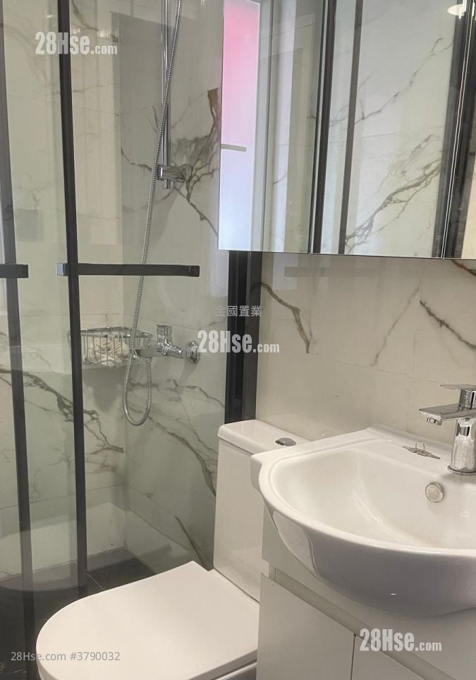 恒运大厦 售盘 2 房 , 1 浴室 322 平方尺