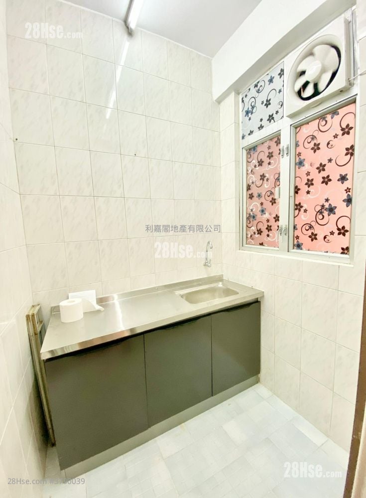 葵涌大厦 售盘 2 房 , 1 浴室 415 平方尺