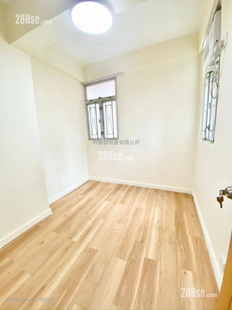 葵涌大厦 售盘 2 房 , 1 浴室 415 平方尺