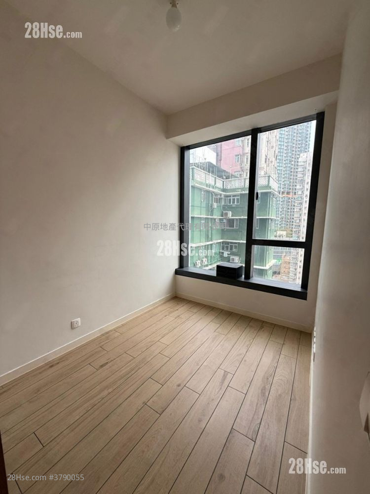 城点 售盘 1 房 , 1 浴室 320 平方尺