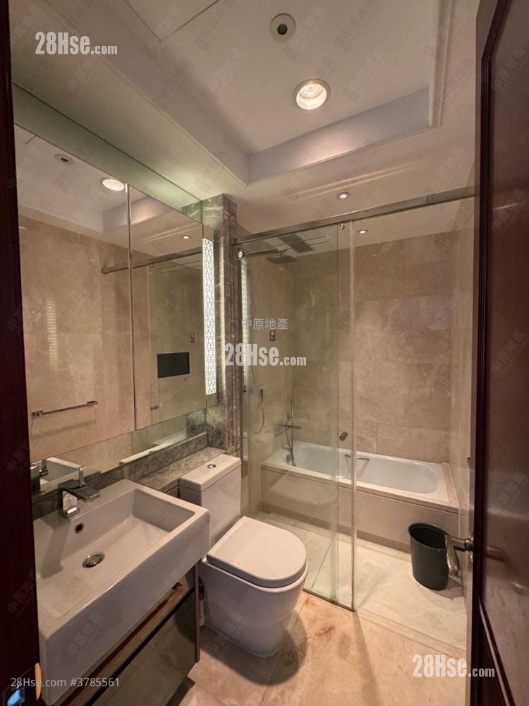 The Avenue Rental 2 Bedrooms , 2 Bathrooms 760 ft²