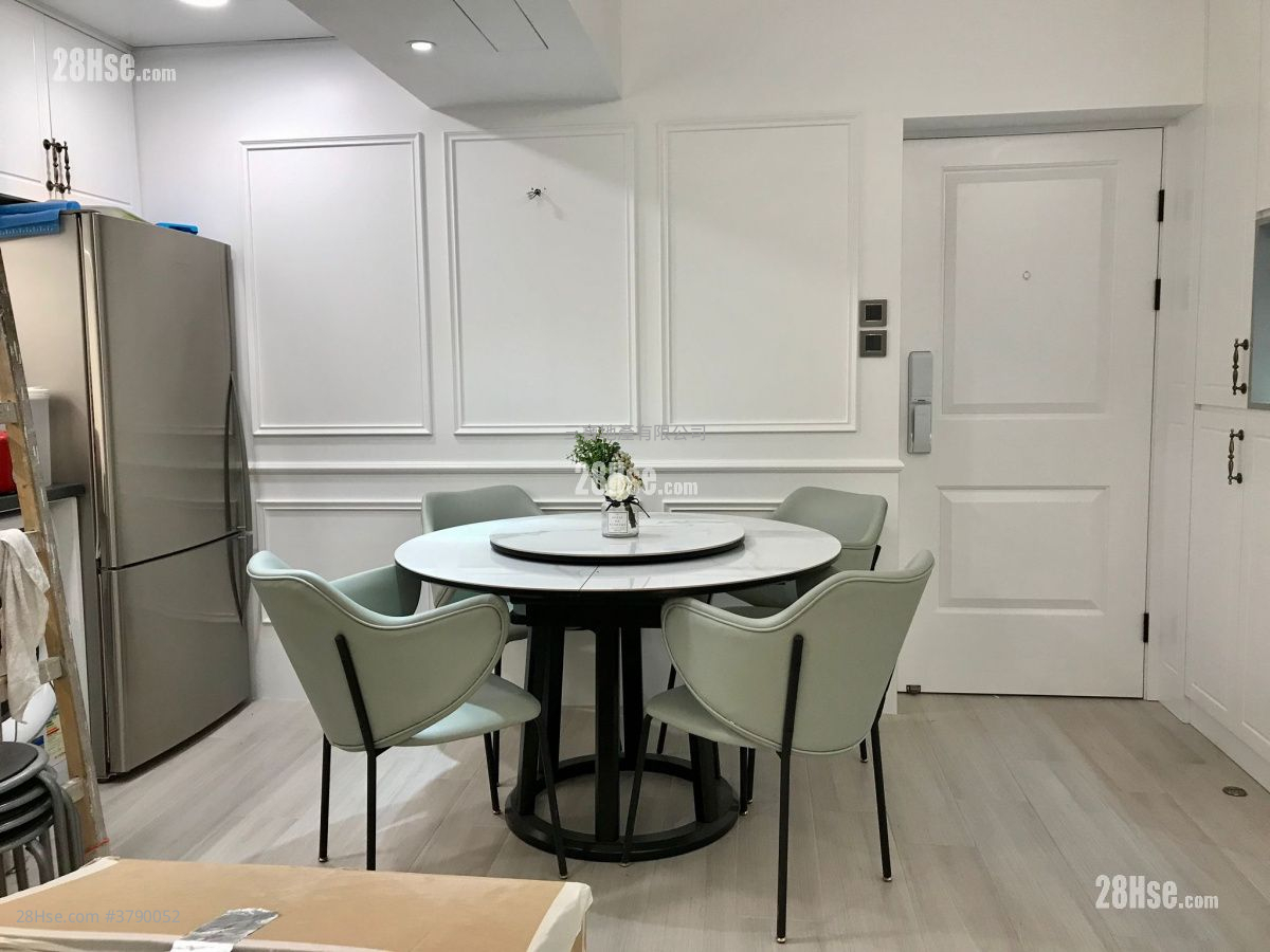 嘉景台 售盘 2 房 , 2 浴室 436 平方尺