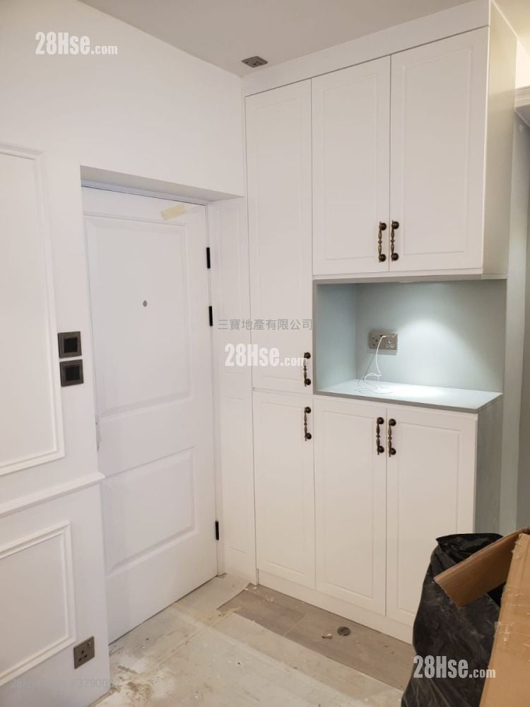 嘉景台 售盘 2 房 , 2 浴室 436 平方尺