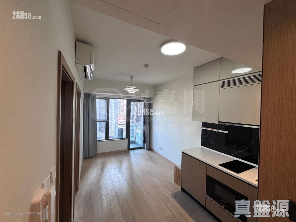 Sol City Sell 1 Bedroom 332 ft²