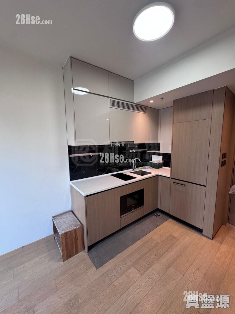 Sol City Sell 1 Bedroom 332 ft²