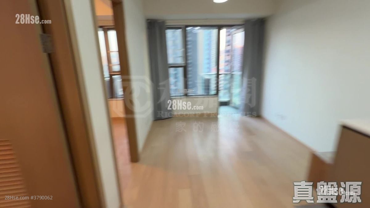 Sol City Sell 1 Bedroom 332 ft²