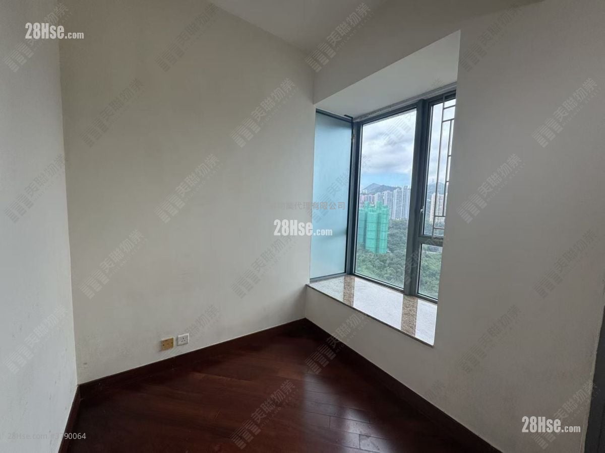 The Palazzo Sell 2 Bedrooms 558 ft²