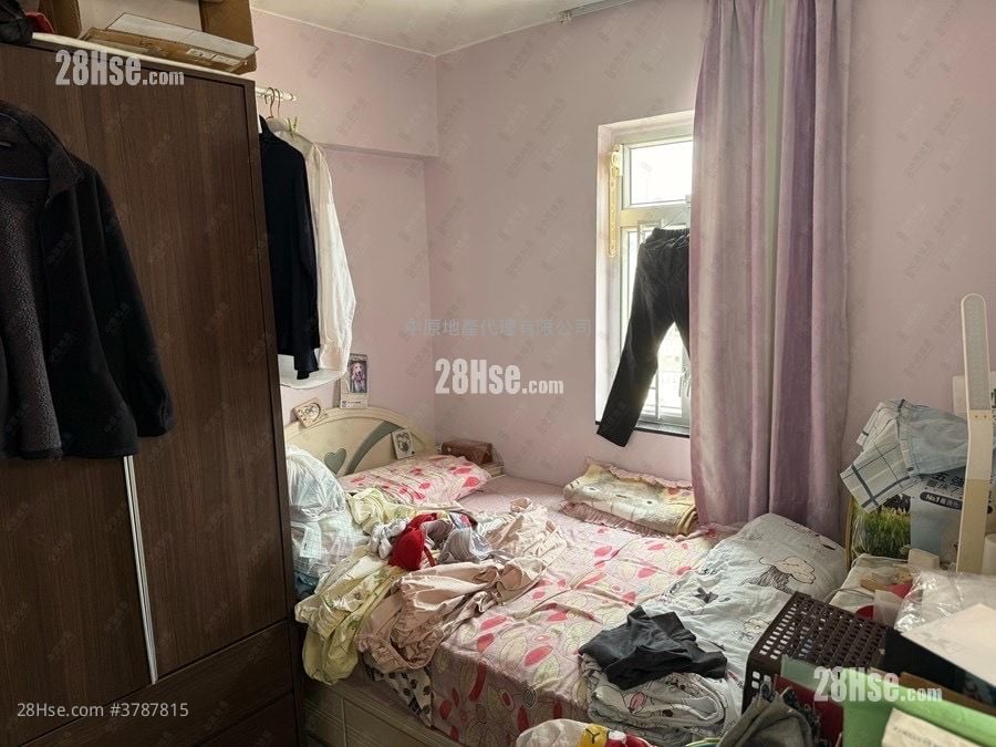 Serene Garden Sell 3 Bedrooms , 1 Bathroom 590 ft²