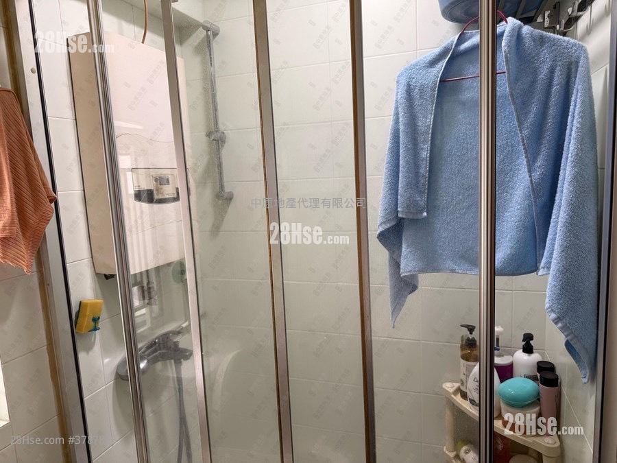 Serene Garden Sell 3 Bedrooms , 1 Bathroom 590 ft²