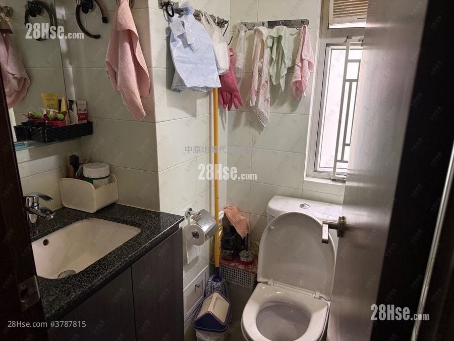 Serene Garden Sell 3 Bedrooms , 1 Bathroom 590 ft²