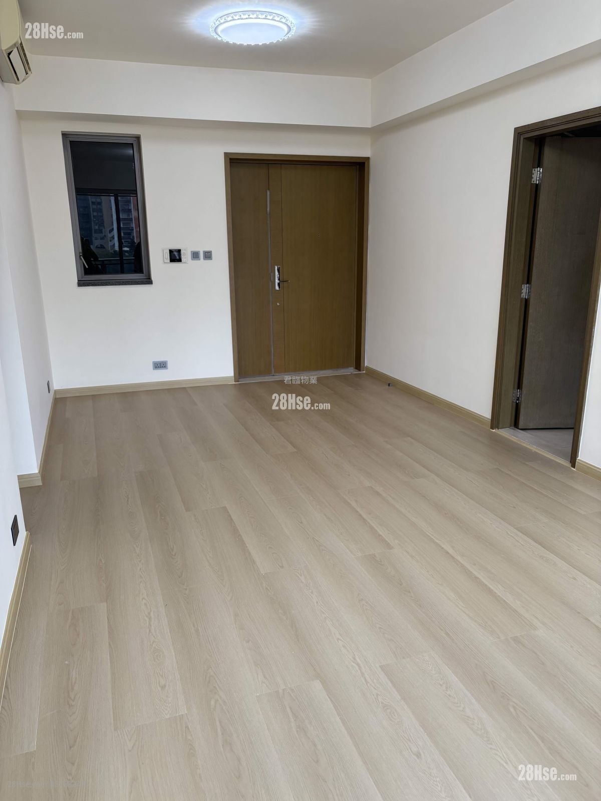 The Austin 租盘 3 房 , 2 浴室 890 平方尺