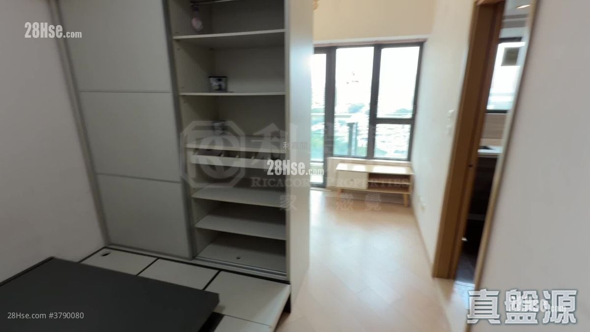 Park Signature Sell Studio 272 ft²