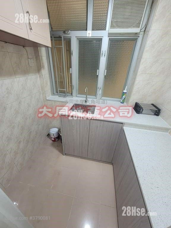 Chung Yuen Building Sell 3 Bedrooms , 1 Bathroom 403 ft²
