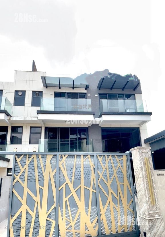 Village Sell 3 Bedrooms , 2 Bathrooms 2,100 ft²