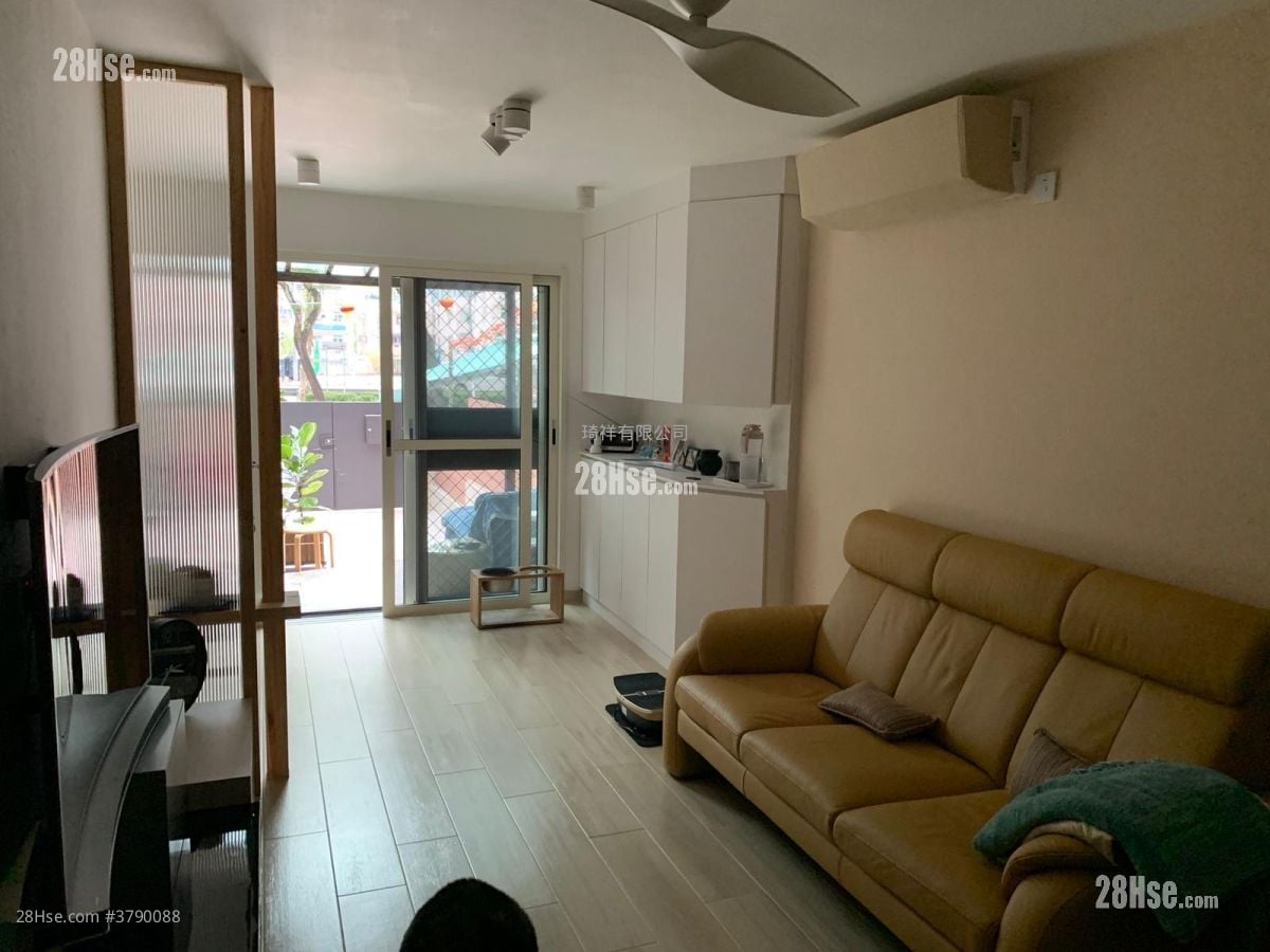 村屋 售盘 3 房 , 2 浴室 1,192 平方尺