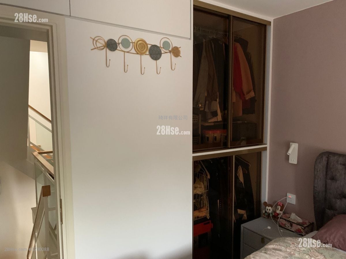 村屋 售盘 3 房 , 2 浴室 1,192 平方尺