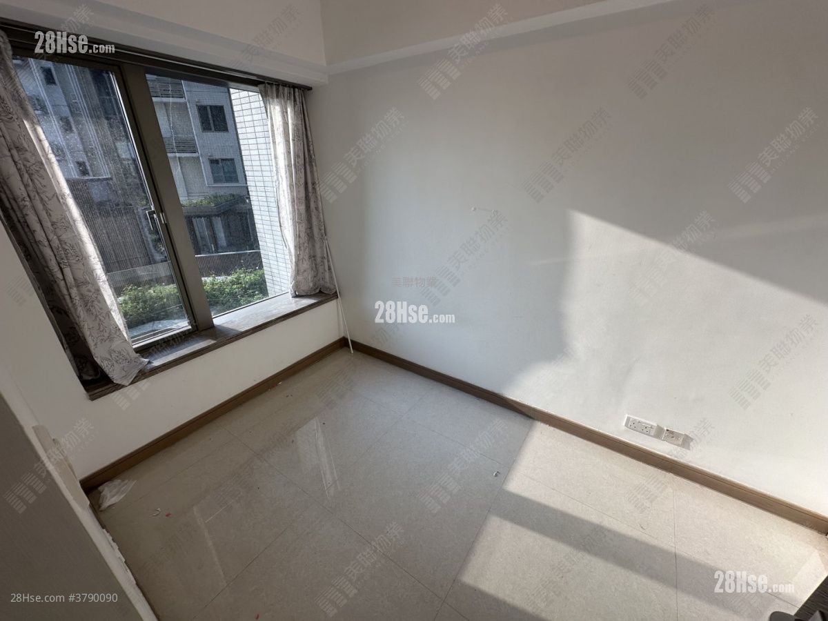 Ocean Pride Sell 2 Bedrooms , 1 Bathroom 503 ft²