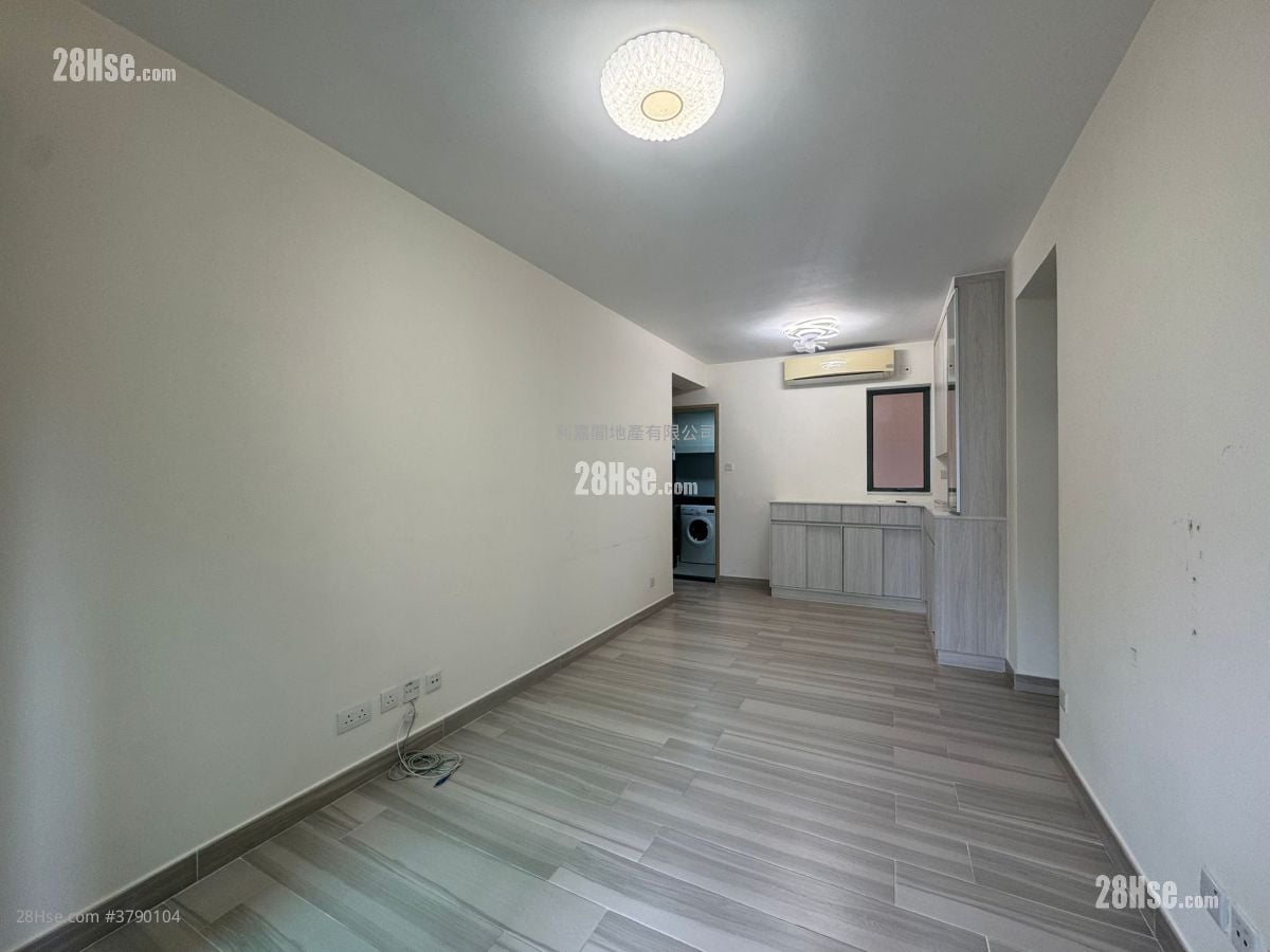 蔚蓝湾畔 售盘 2 房 , 1 浴室 509 平方尺