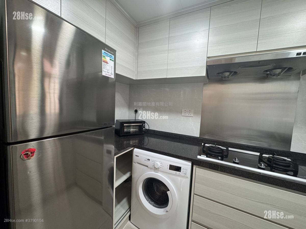 蔚蓝湾畔 售盘 2 房 , 1 浴室 509 平方尺