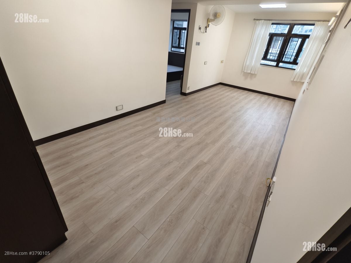 光超台 租盘 2 房 , 1 浴室 550 平方尺