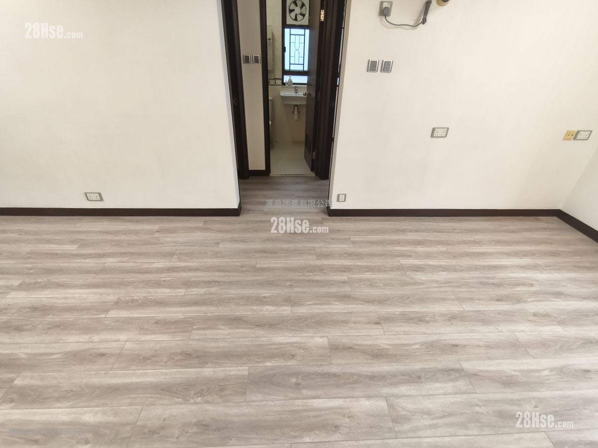 光超台 租盘 2 房 , 1 浴室 550 平方尺