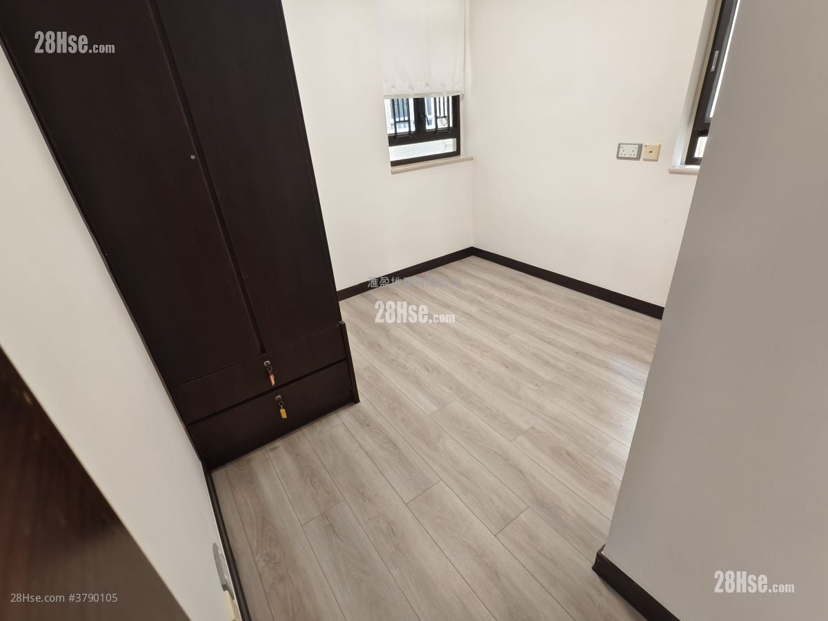 光超台 租盘 2 房 , 1 浴室 550 平方尺