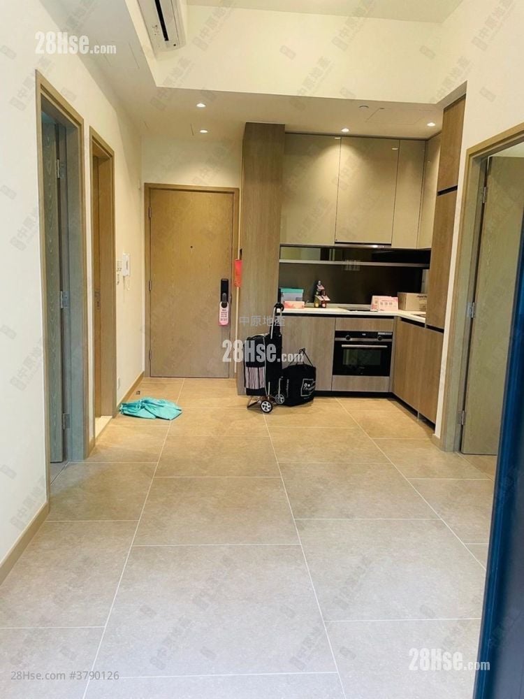 Wetland Seasons Park Sell 2 Bedrooms 402 ft²