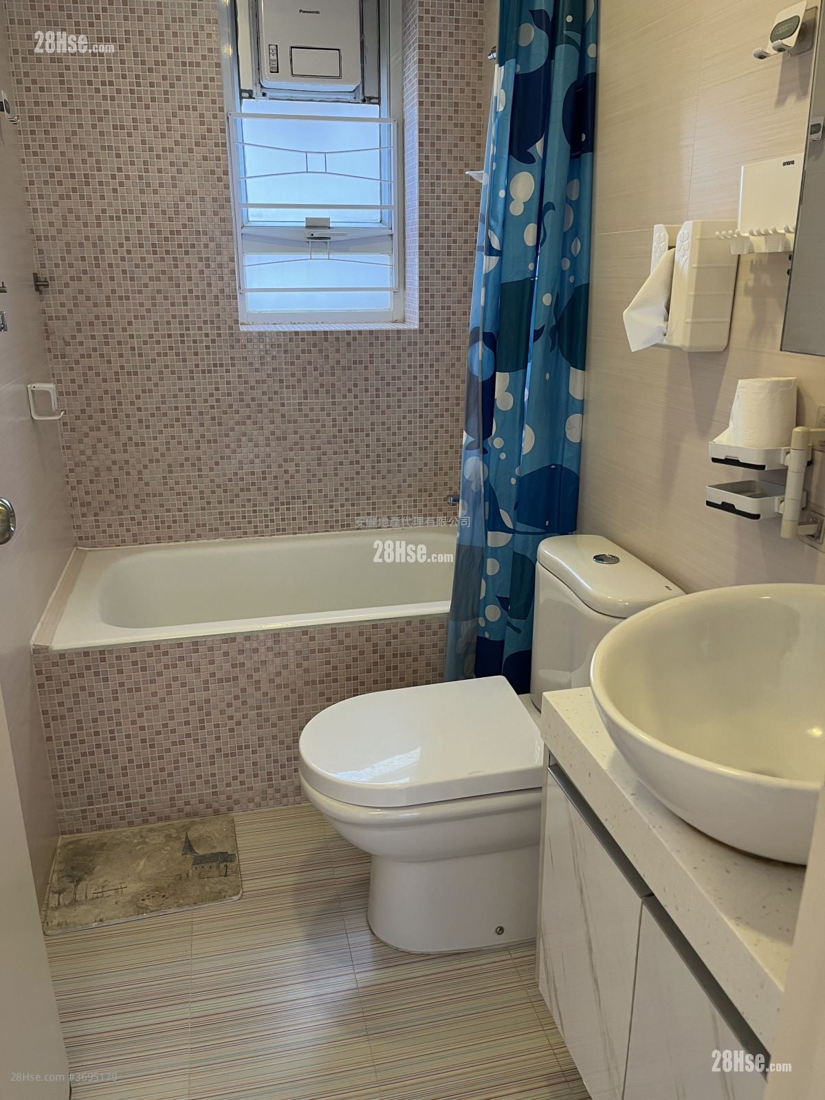 Royal Court Sell 3 Bedrooms , 2 Bathrooms 661 ft²