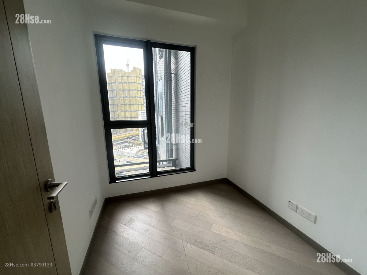 尚珒溋 租盘 2 房 479 平方尺