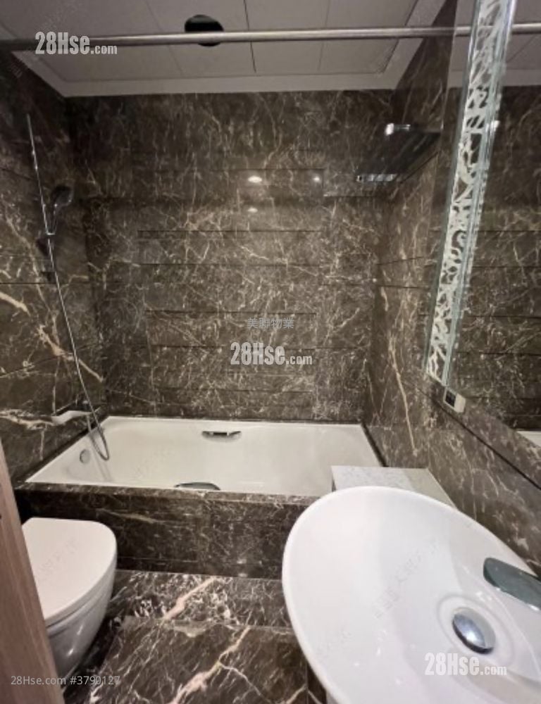 星涟海 租盘 4 房 , 2 浴室 768 平方尺