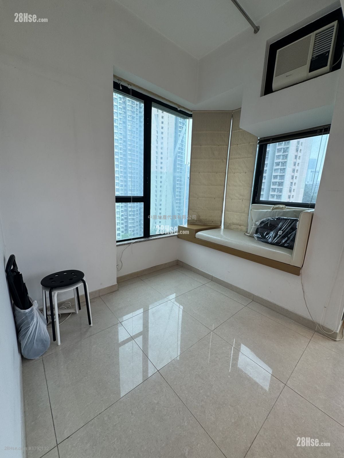 星湾峰 售盘 2 房 428 平方尺