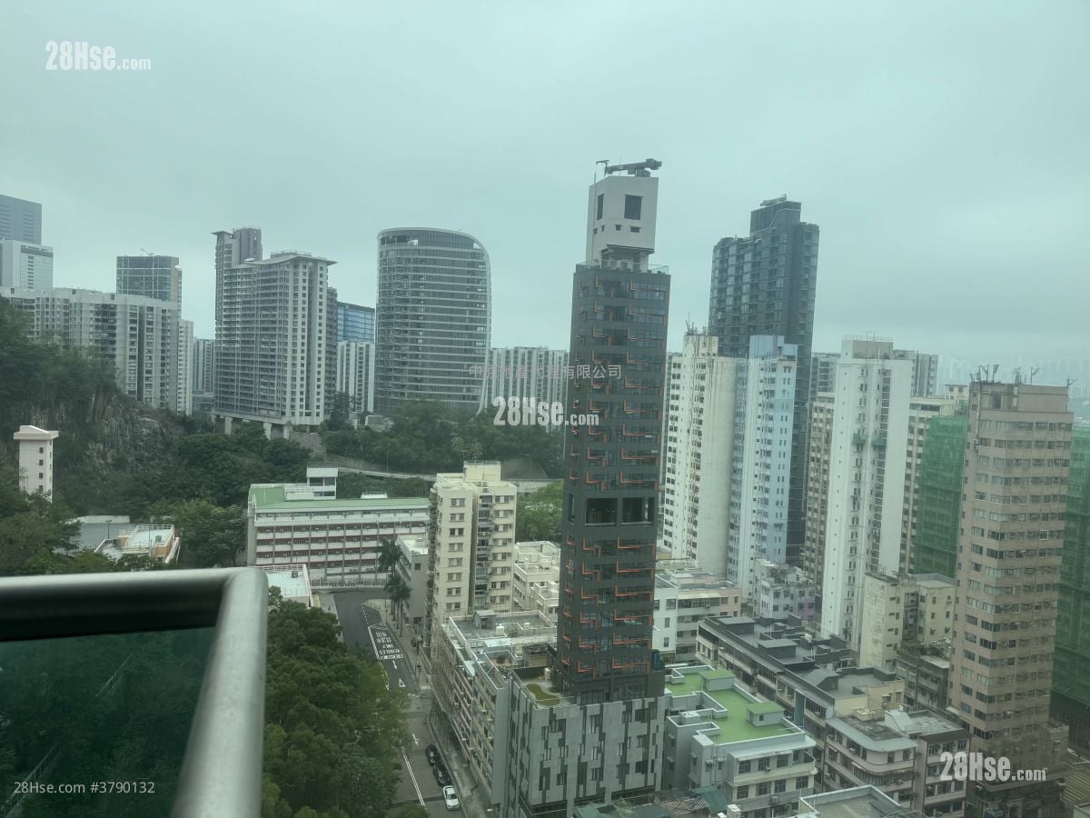 星湾峰 售盘 2 房 428 平方尺